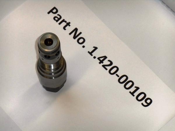 DAEWOO RELIEF VALVE (Part No. 1.420-00109)