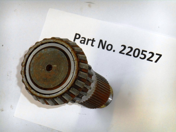 BELL B40D DIFF INPUT SHAFT (Part No. 220527)