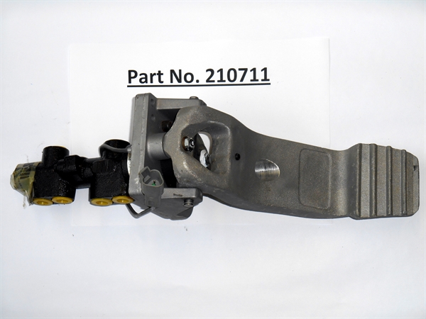 BELL BRAKE PEDAL (CARLISLE )B25D Part No. 210711